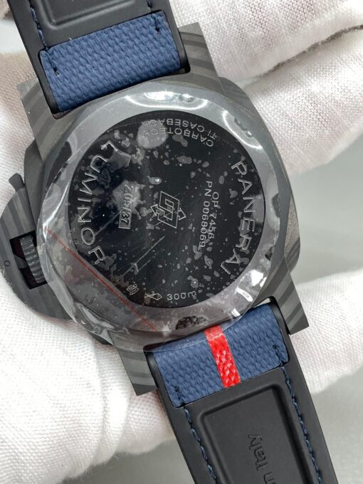 Panerai Luminor PAM01529 Marina Carbotech™ Luna Rossa 1:1 Best Edition VS Factory – Bild 4